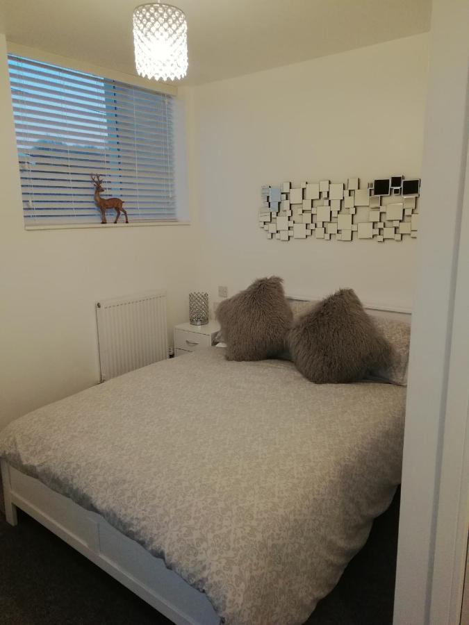 The Antelope Hotel Merthyr Tydfil Esterno foto